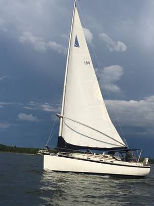 Under sail, side view.jpg